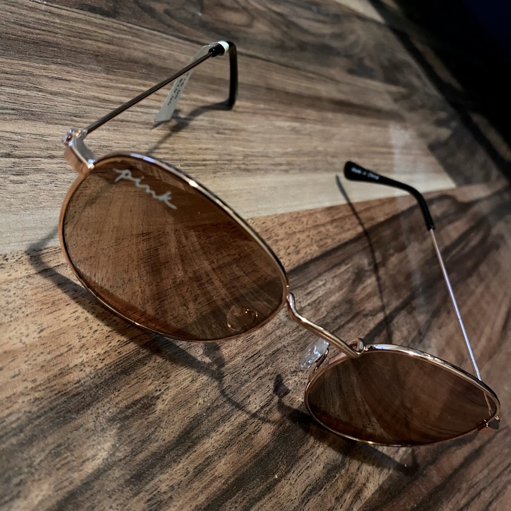 Sunglasses 🕶️